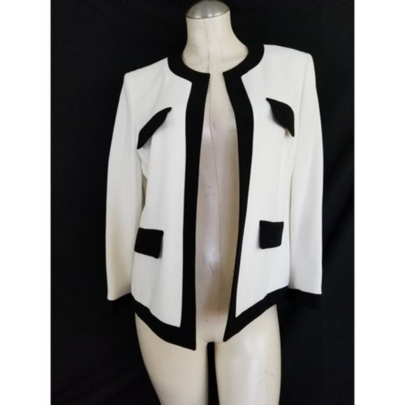 Kasper Jackets & Blazers - 3/$25 Kasper Size 10P White Black Open Blazer